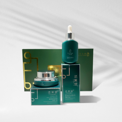 童妍臻采滋养套装