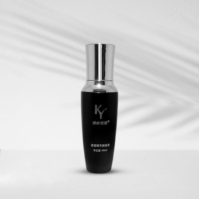 诱龄诺颜 清透精华粉底液 40ml